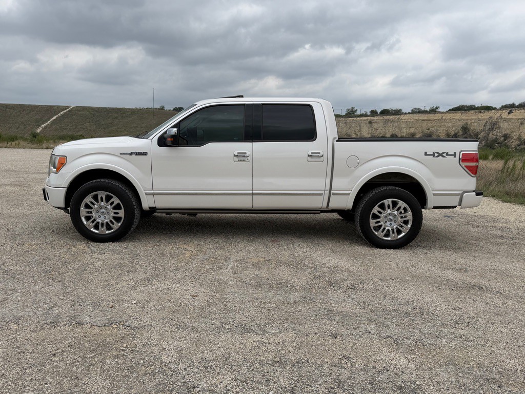 2012 Ford F-150 Image 2