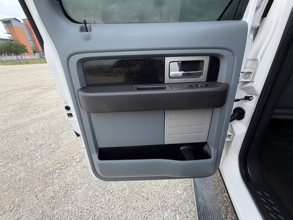 2012 Ford F-150 Image 17