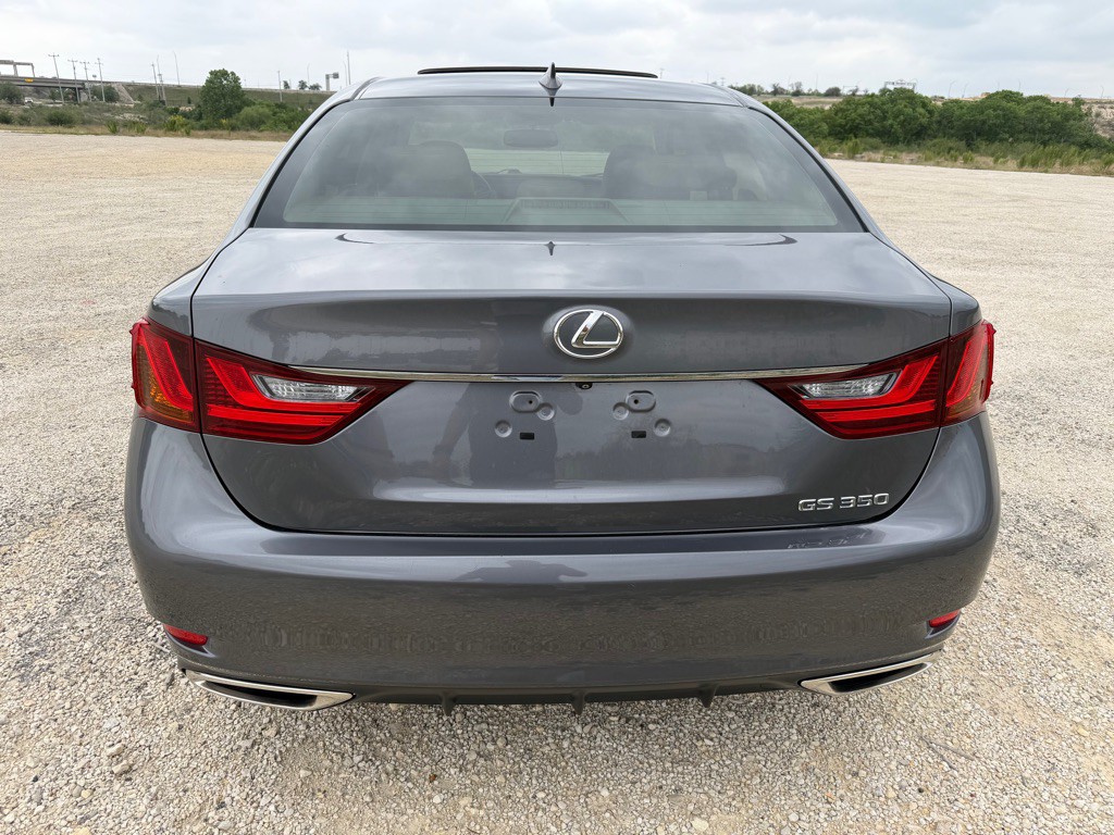 2015 Lexus GS Image 10
