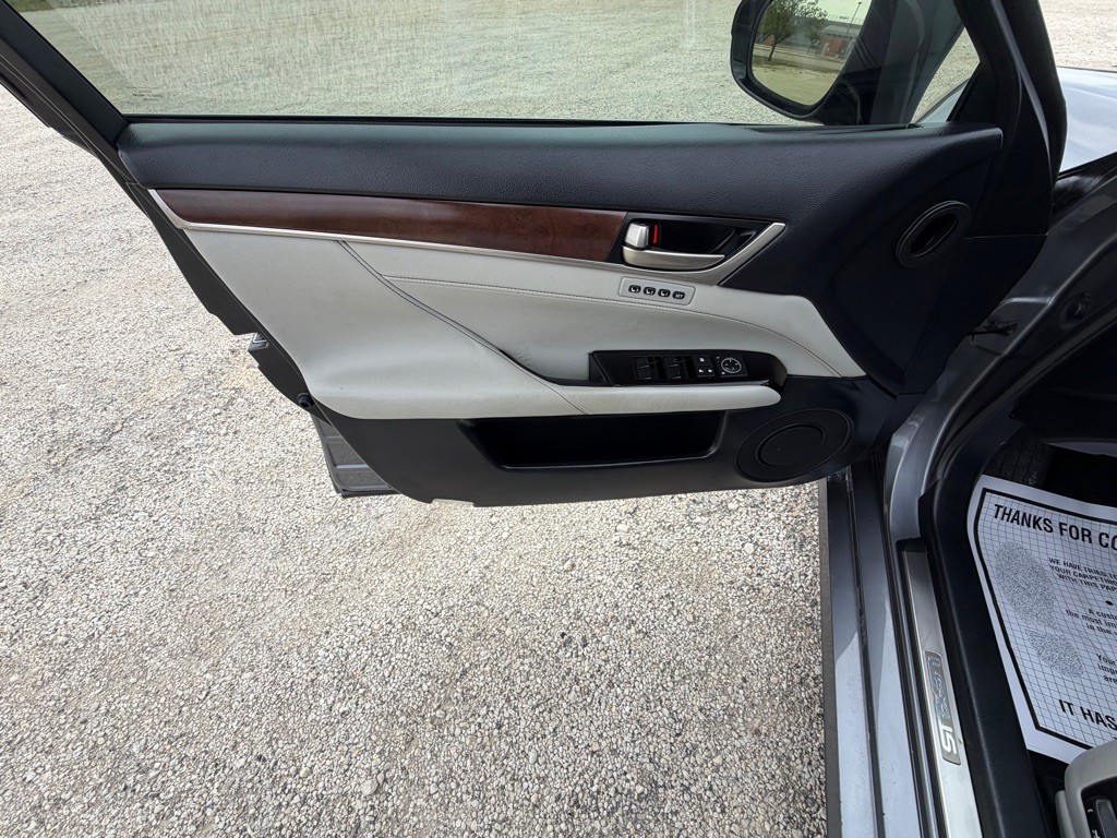 2015 Lexus GS Image 23