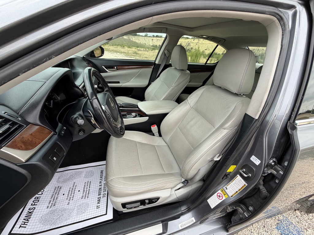 2015 Lexus GS Image 25