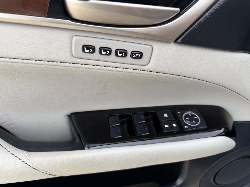 2015 Lexus GS Image 26