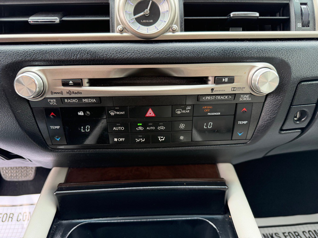 2015 Lexus GS Image 31