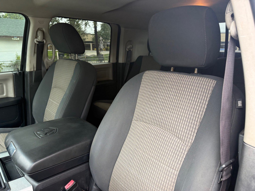 2012 Dodge Ram 2500 Image 10