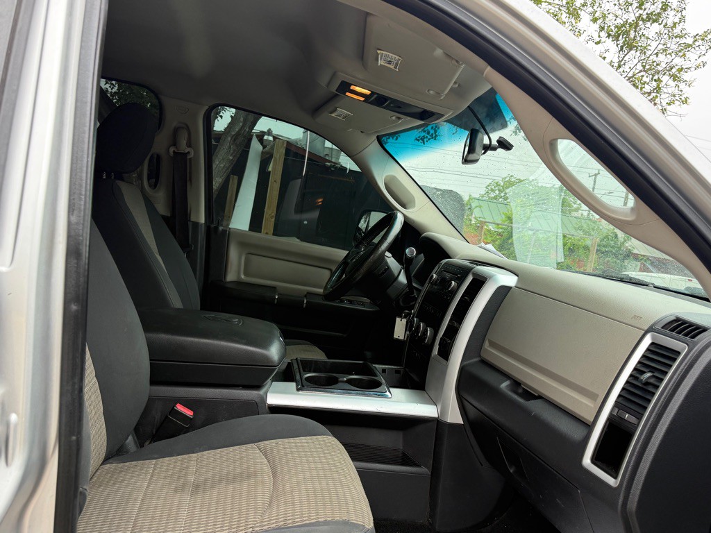 2012 Dodge Ram 2500 Image 22