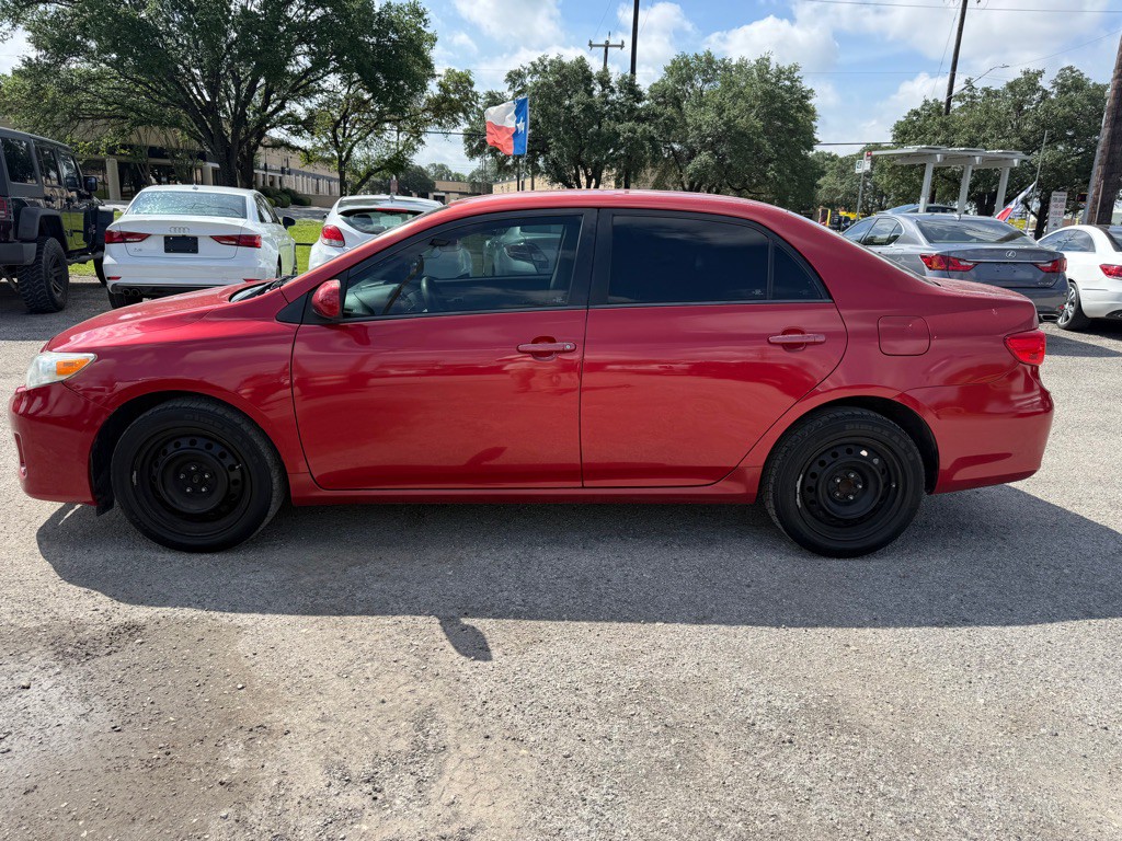 2012 Toyota Corolla Image 3