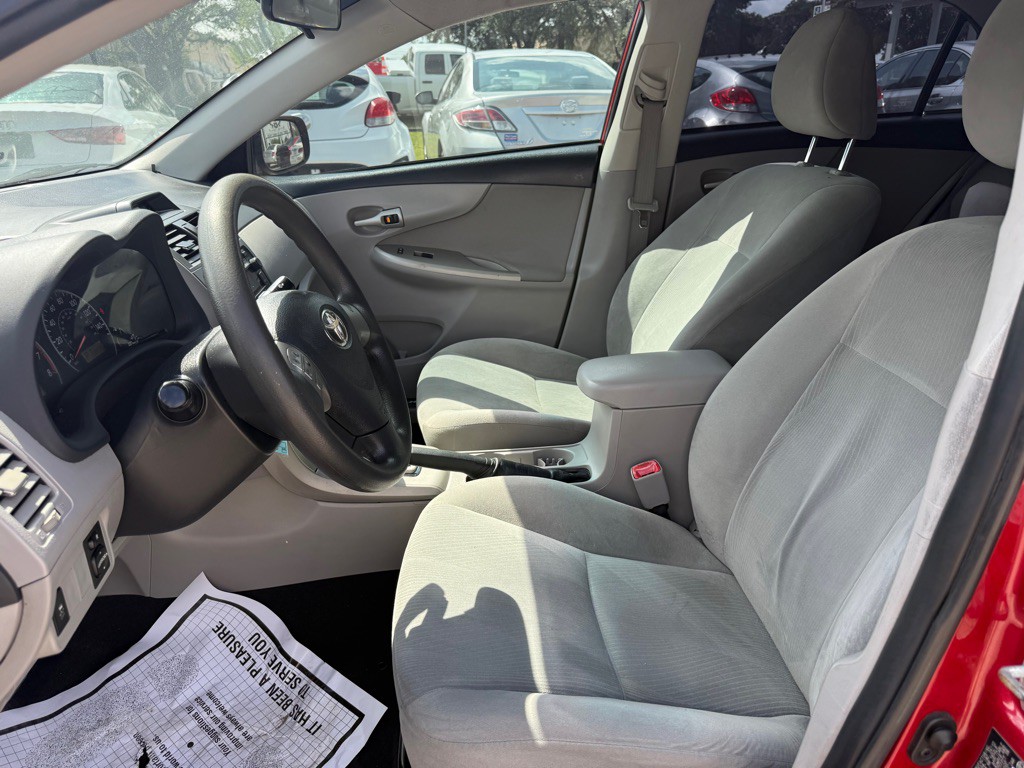 2012 Toyota Corolla Image 11