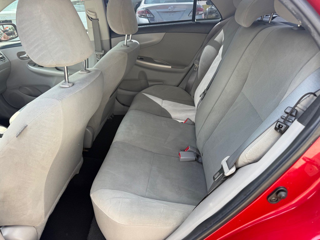 2012 Toyota Corolla Image 17
