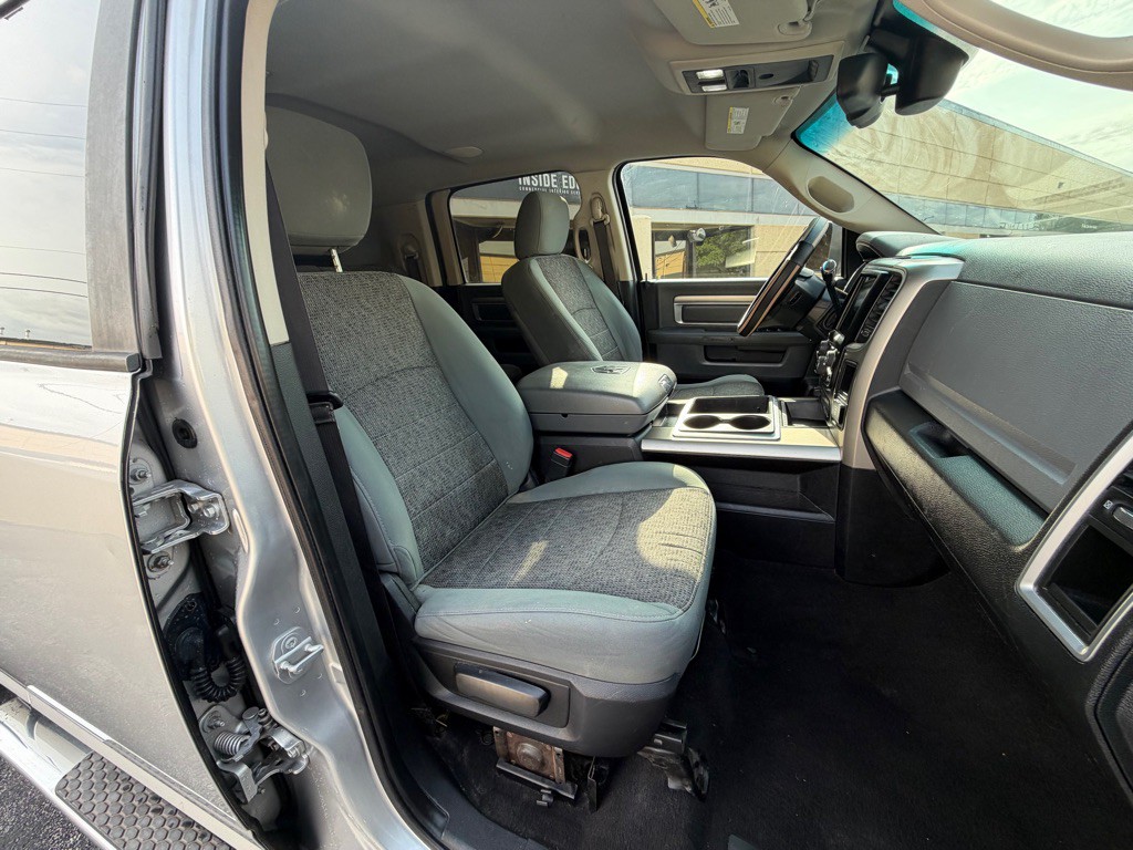2015 RAM 2500 Image 11