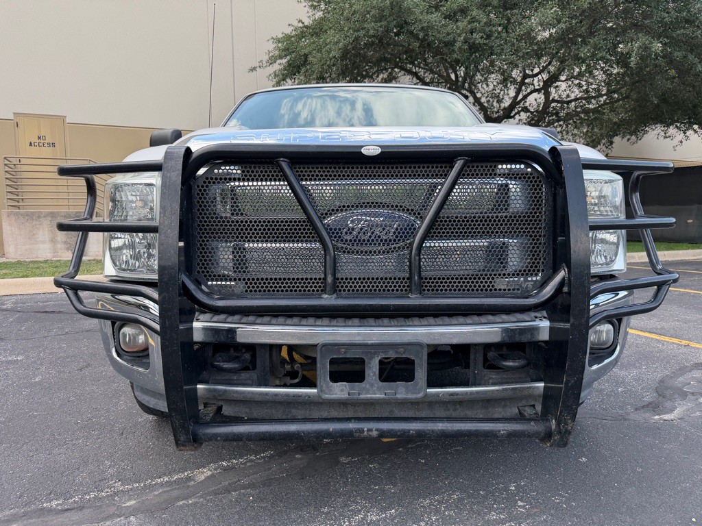 2011 Ford F-350 Image 5