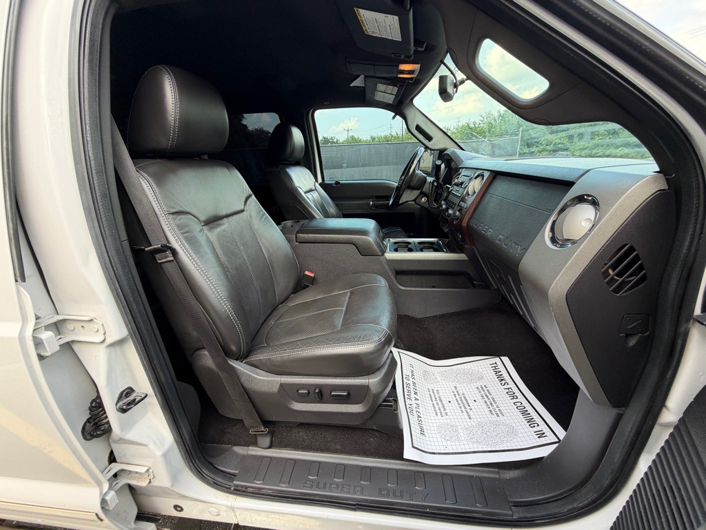 2011 Ford F-350 Image 14