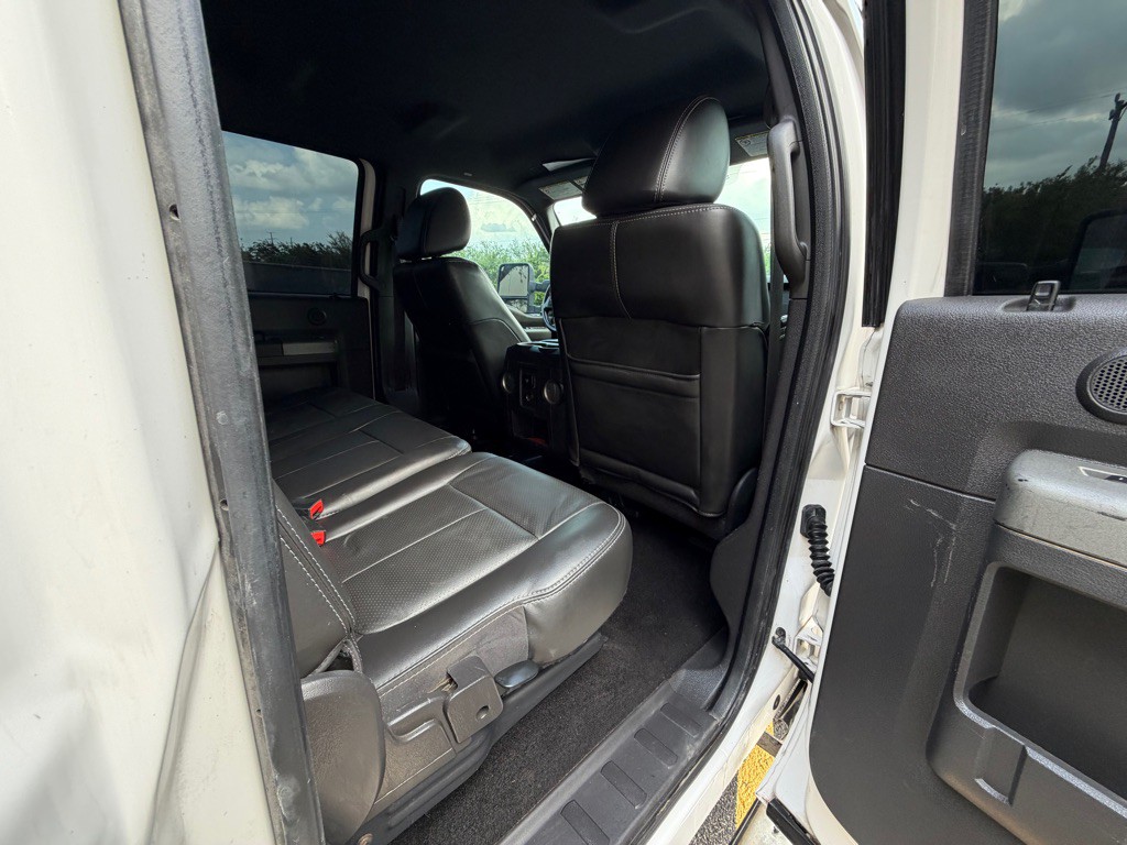 2011 Ford F-350 Image 16