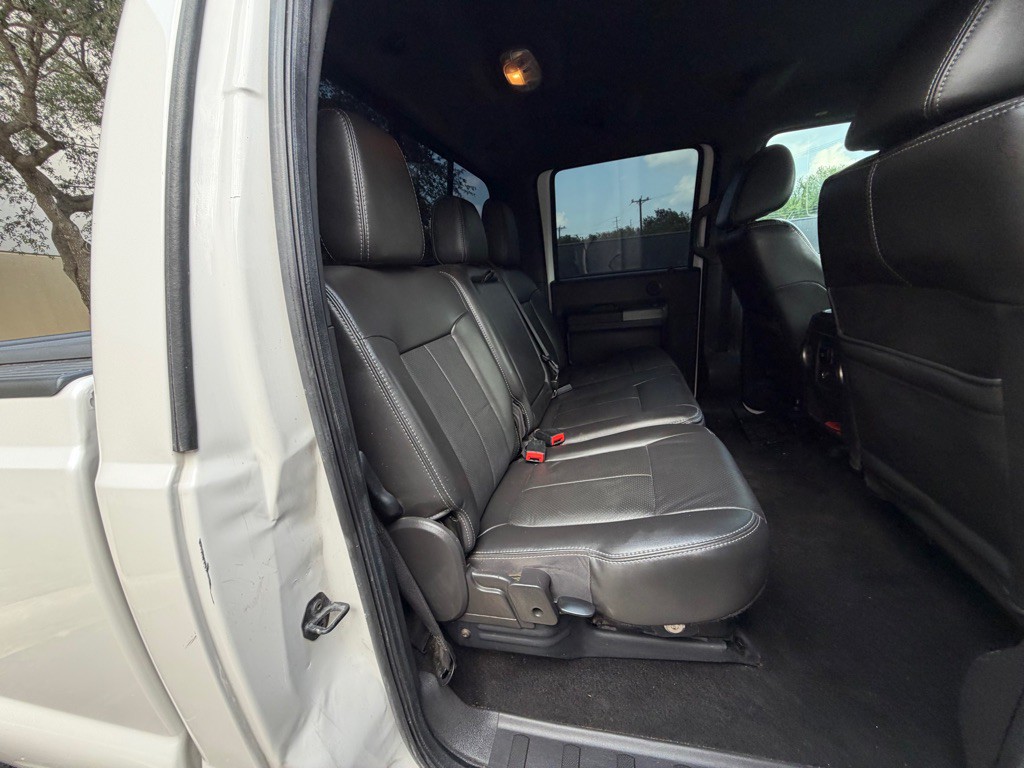 2011 Ford F-350 Image 17