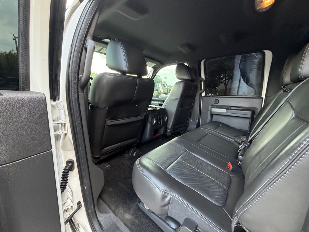 2011 Ford F-350 Image 19