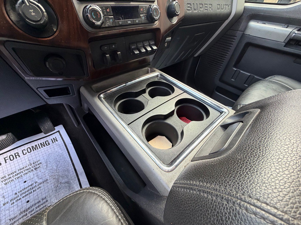 2011 Ford F-350 Image 28