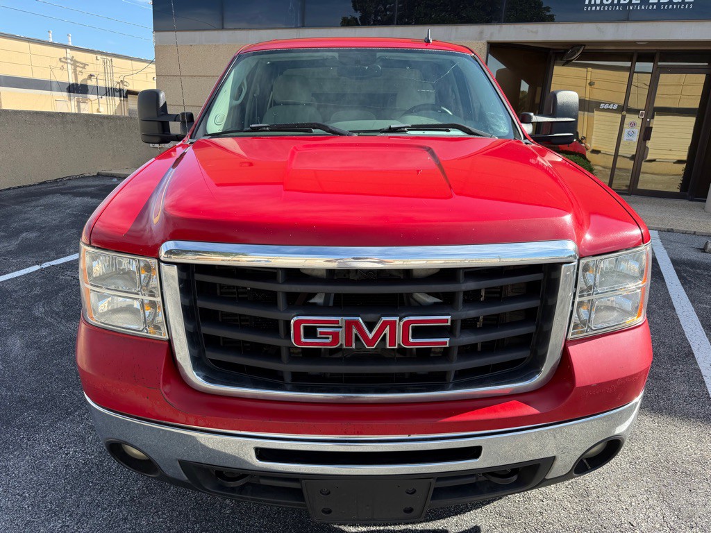2008 GMC Sierra Image 3