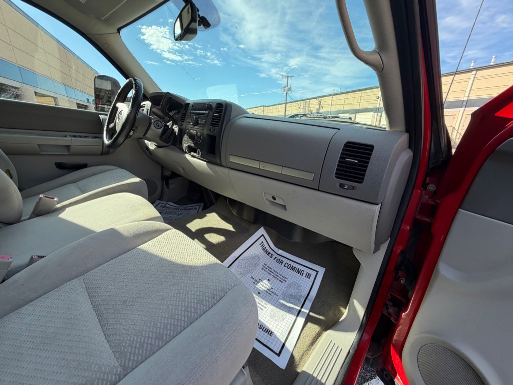 2008 GMC Sierra Image 10