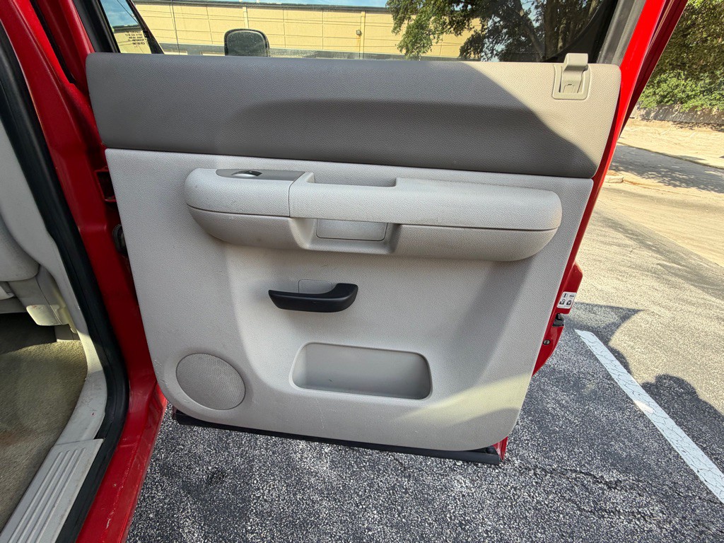 2008 GMC Sierra Image 12