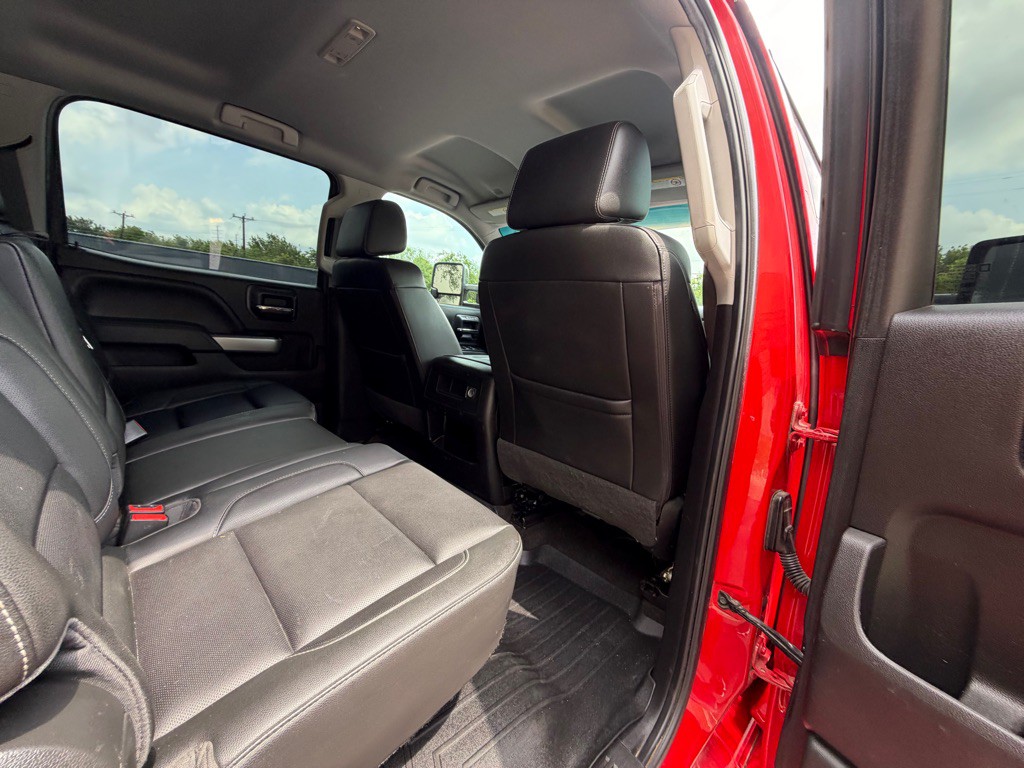 2018 Chevrolet Silverado 1500 Image 16