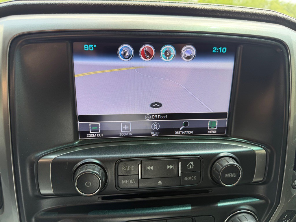 2018 Chevrolet Silverado 1500 Image 32