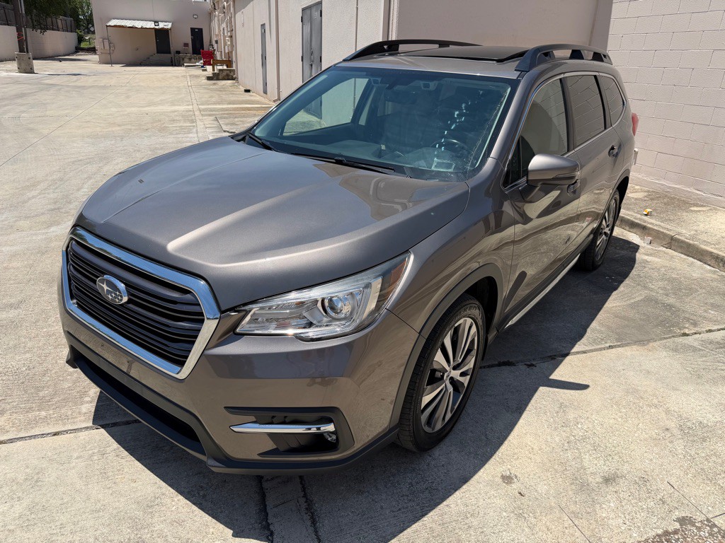 2022 Subaru Ascent Image 1