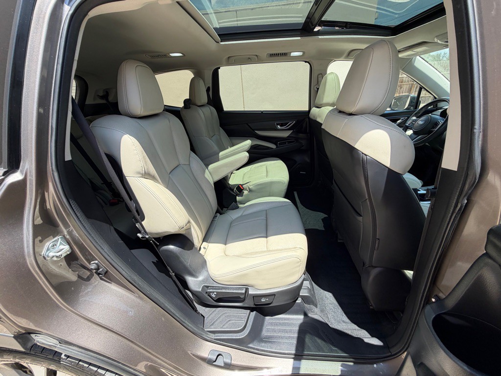 2022 Subaru Ascent Image 17
