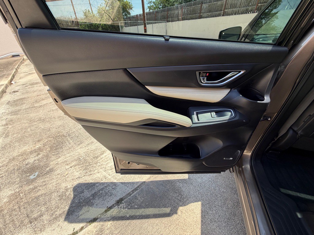 2022 Subaru Ascent Image 21
