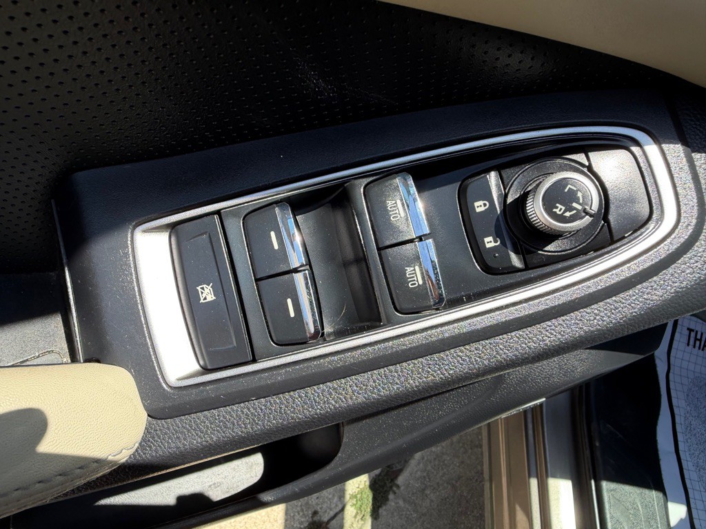 2022 Subaru Ascent Image 32