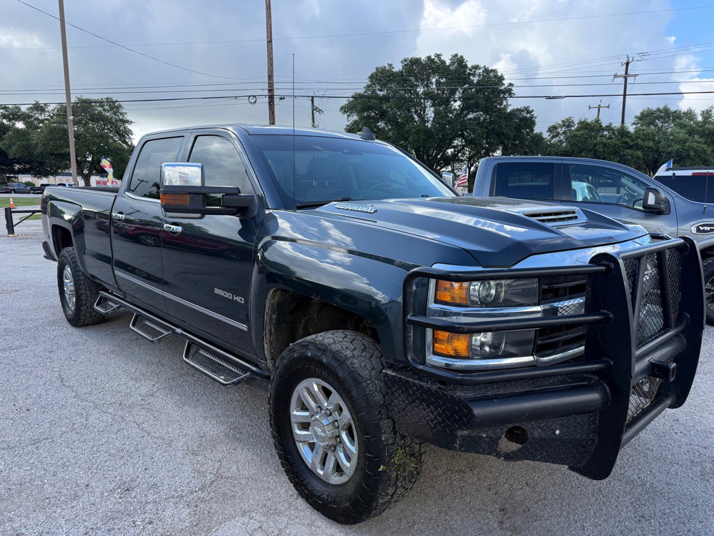 2018 Chevrolet Silverado 1500 Image 10