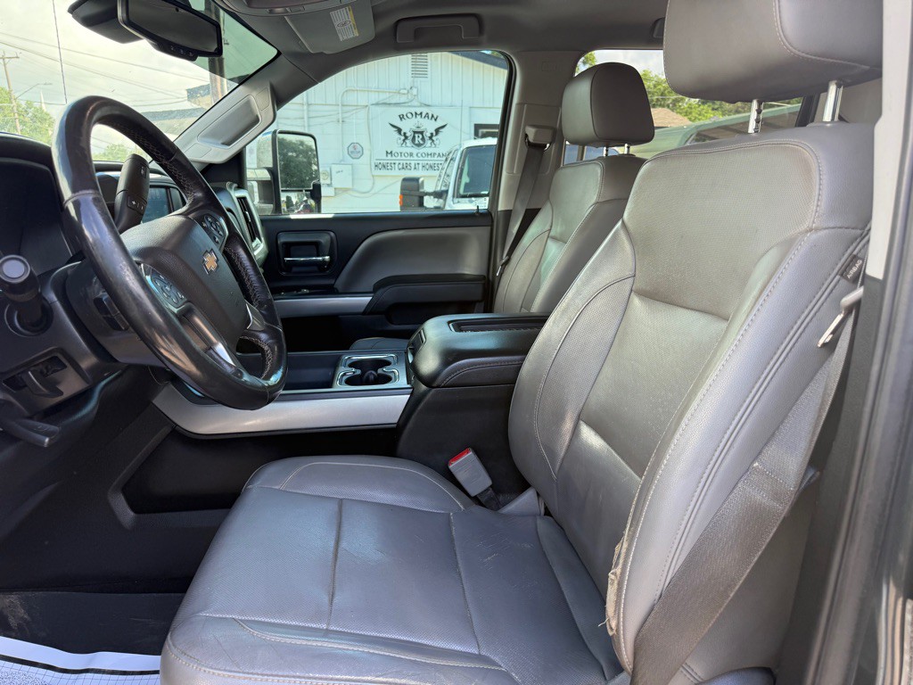 2018 Chevrolet Silverado 1500 Image 12