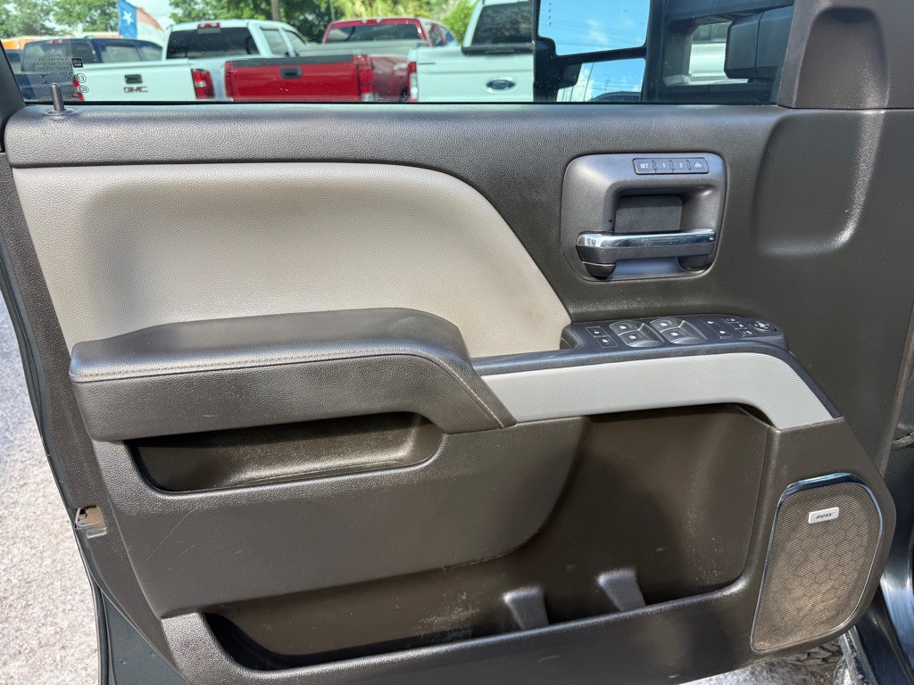 2018 Chevrolet Silverado 1500 Image 14