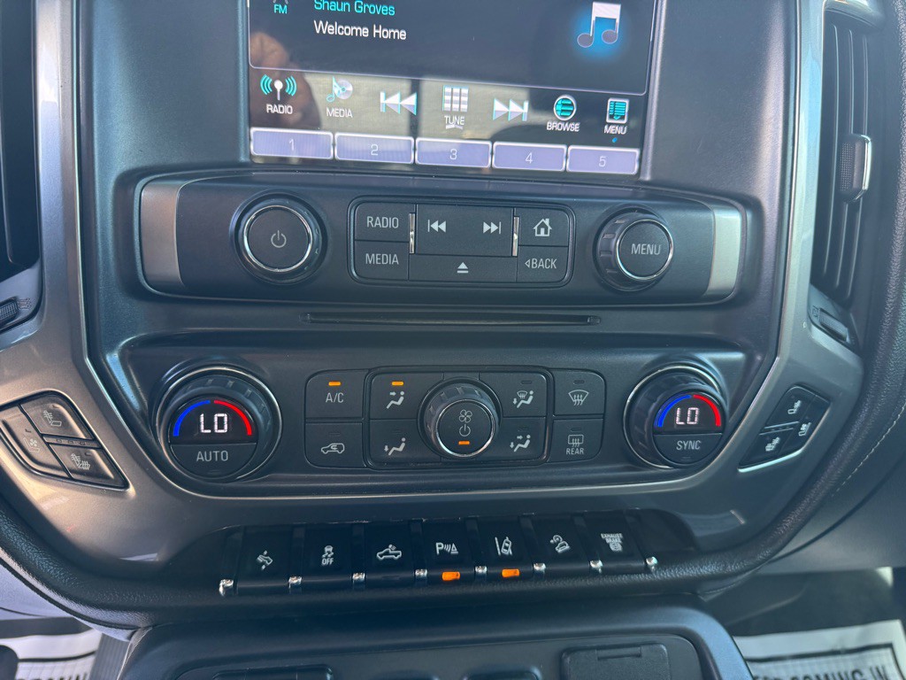2018 Chevrolet Silverado 1500 Image 18