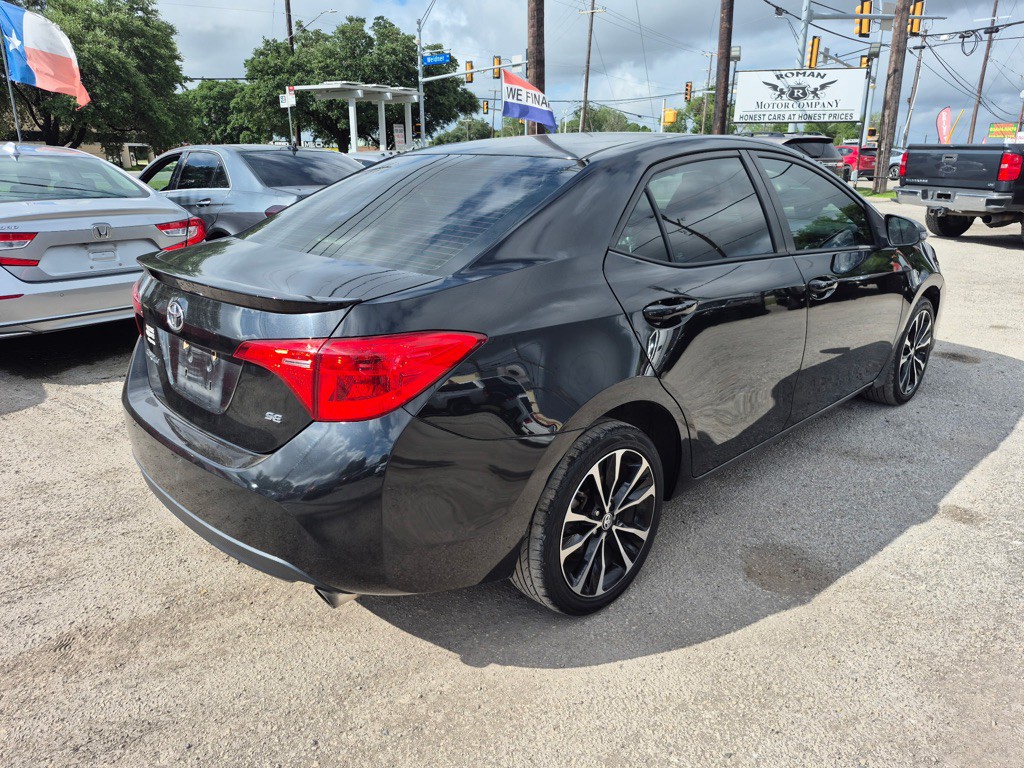 2018 Toyota Corolla Image 3