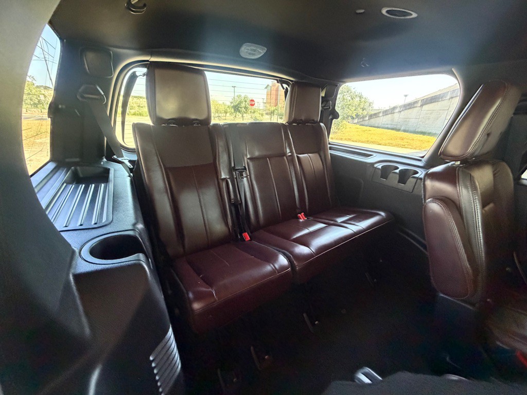 2016 Ford Expedition Image 17