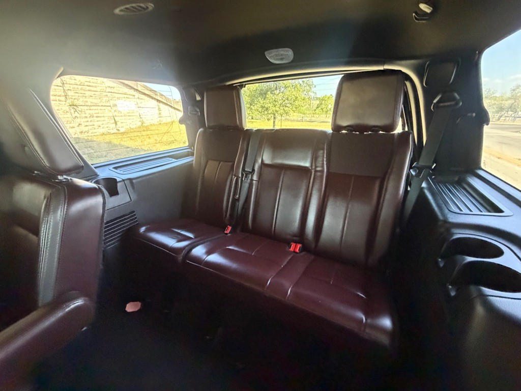 2016 Ford Expedition Image 19