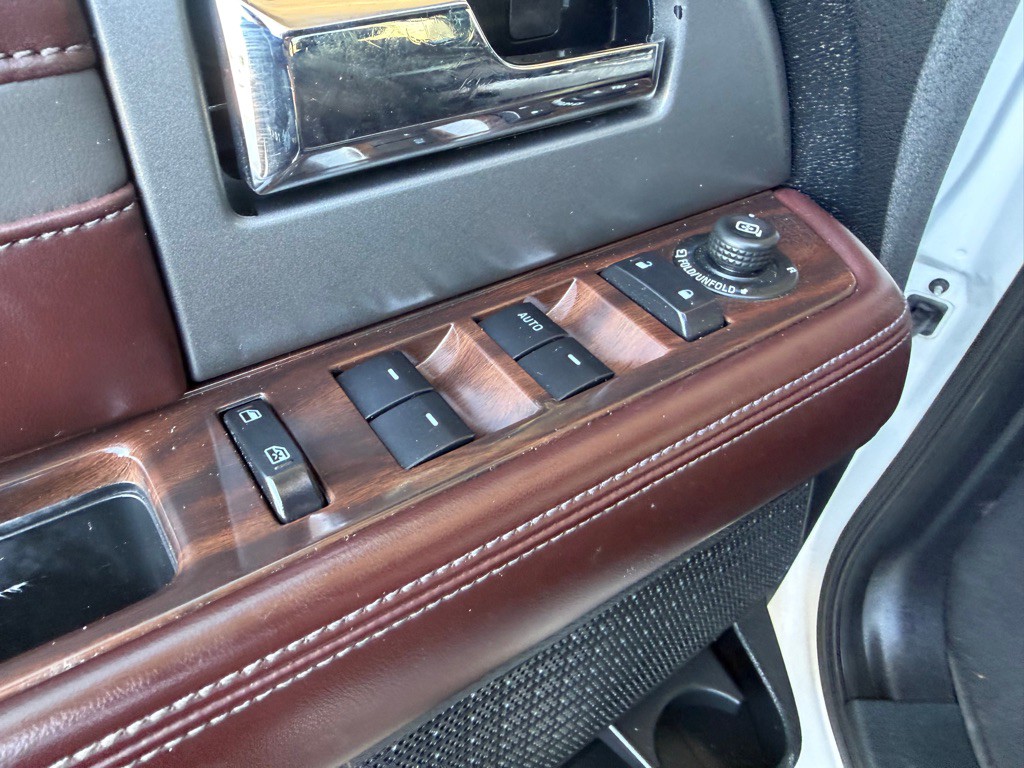 2016 Ford Expedition Image 30