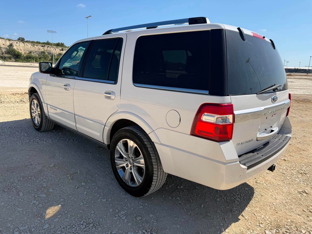 2016 Ford Expedition Image 42