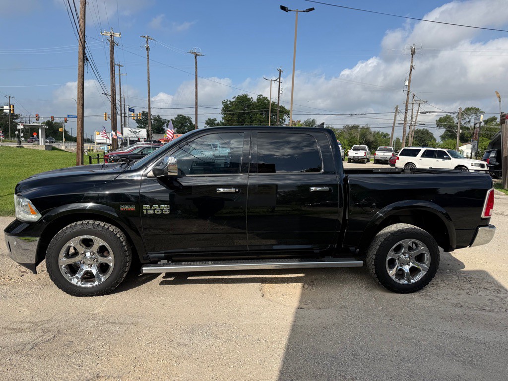 2015 RAM 1500 Image 2