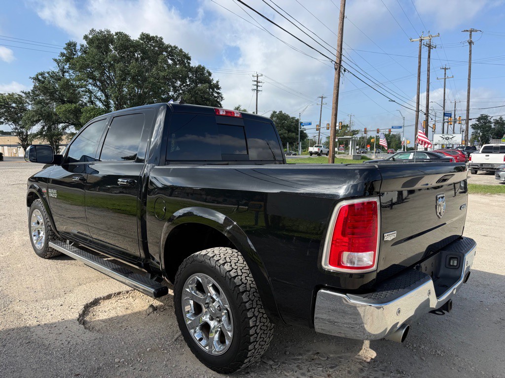 2015 RAM 1500 Image 3