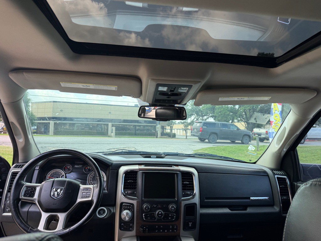 2015 RAM 1500 Image 16
