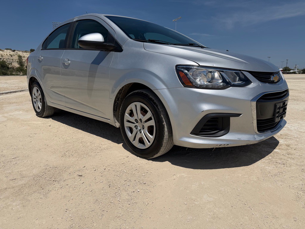 2017 Chevrolet Sonic Image 7