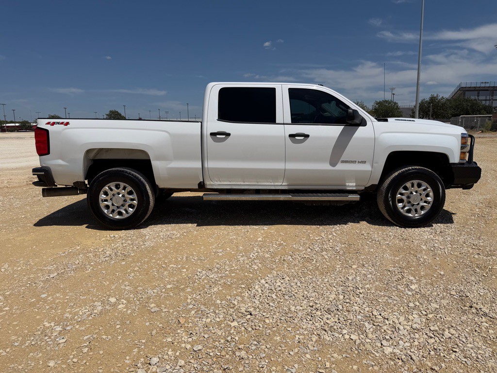 2019 Chevrolet Silverado 1500 Image 8