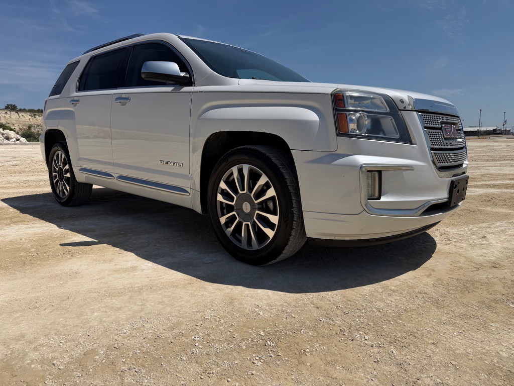 2016 GMC Terrain Image 7
