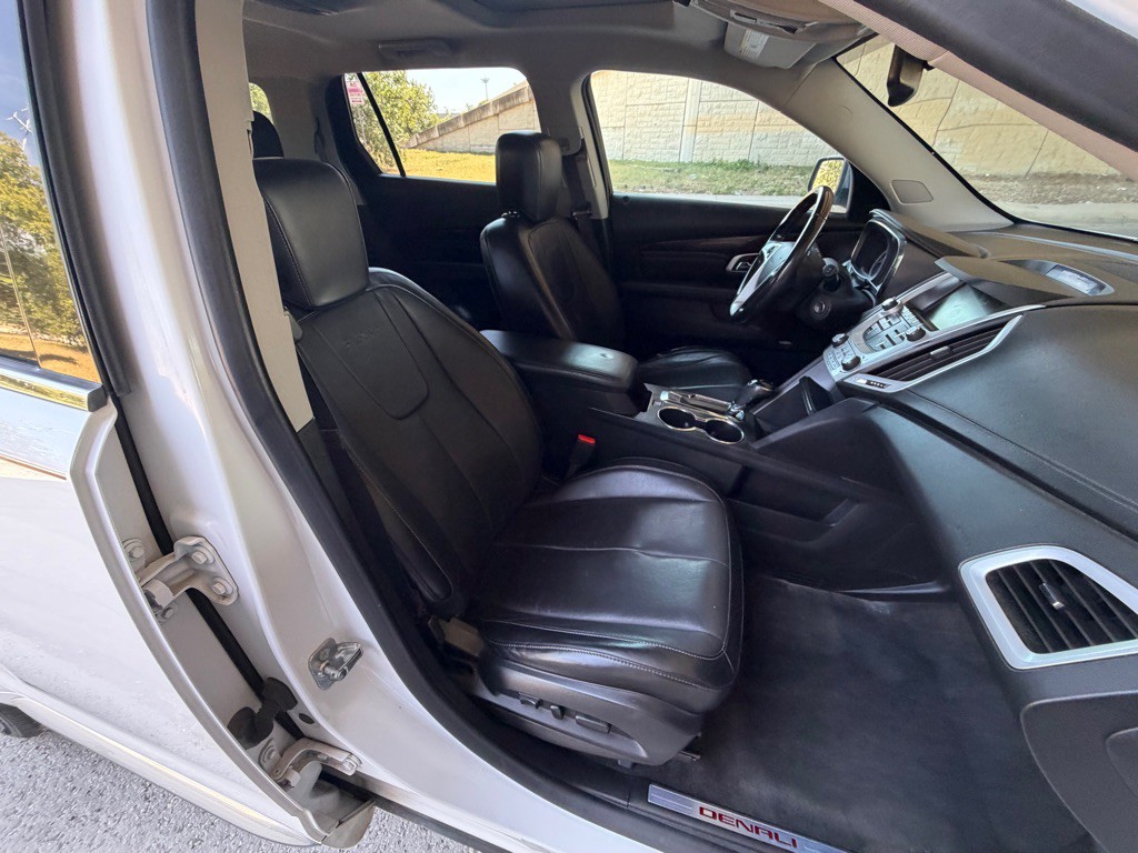 2016 GMC Terrain Image 14