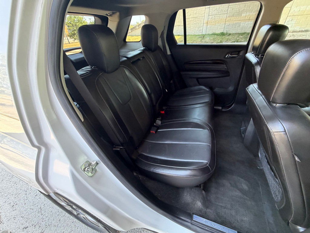2016 GMC Terrain Image 17
