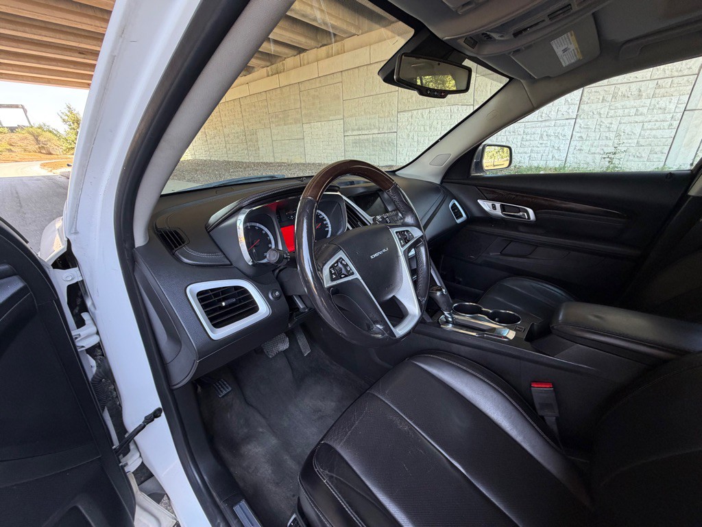 2016 GMC Terrain Image 24