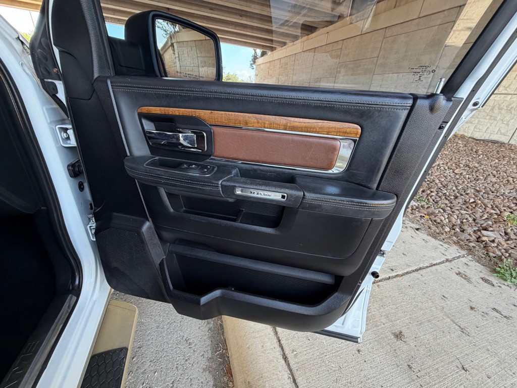 2016 RAM 1500 Image 12