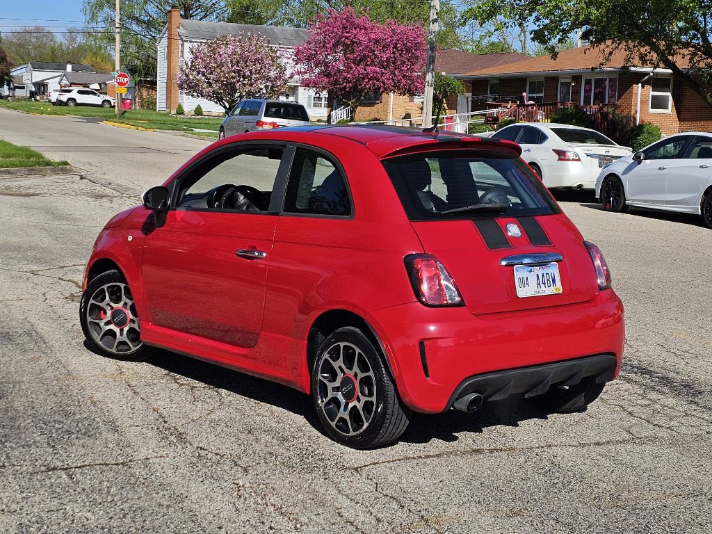 2013 FIAT 500 Image 3
