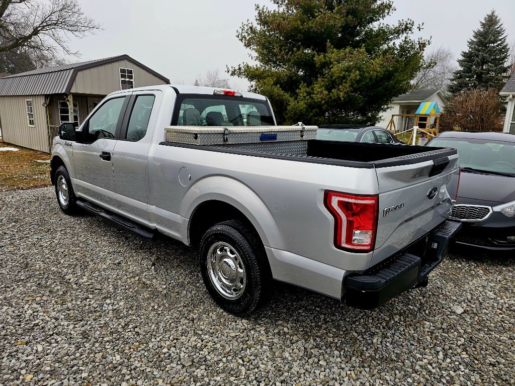 2015 Ford F-150 Image 4