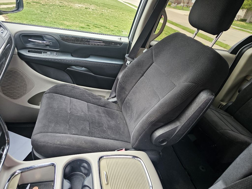 2014 Dodge Grand Caravan Image 9